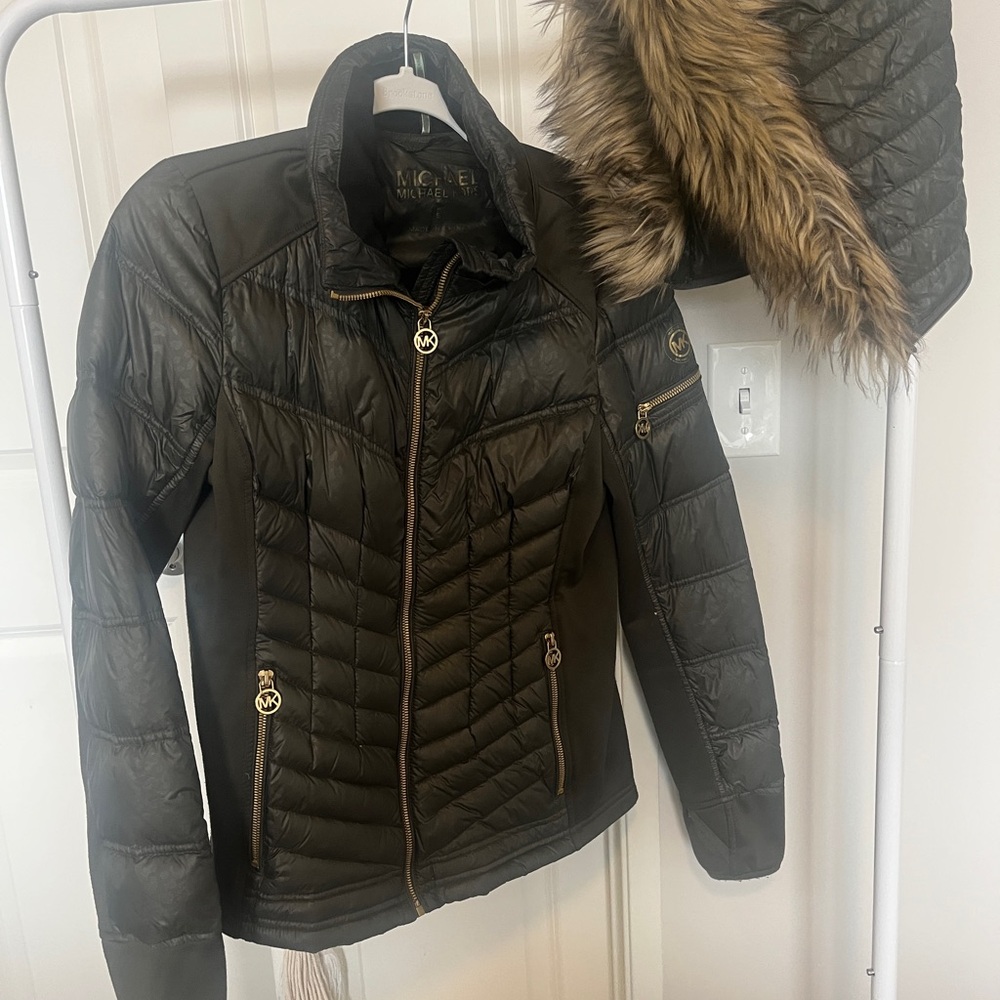 Michael Kors Women's Puffer Jacket - Dark Olive
